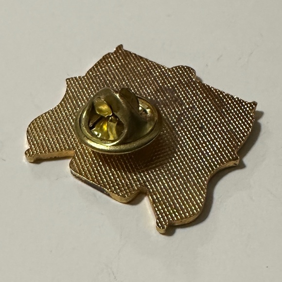 Lot of 4 NASCAR Racing Pins Vintage Indy 500 Budweiser Front Runner GTE - Picture 9 of 11